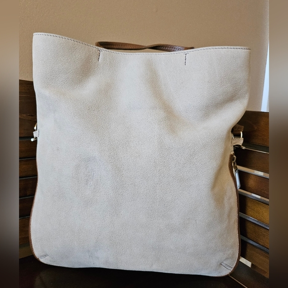 Furla Leather Expandable Crossbody Bag! - Picture 12 of 16